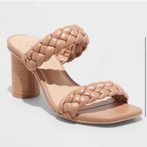 A New Day Neutral Basil Heels - NWT